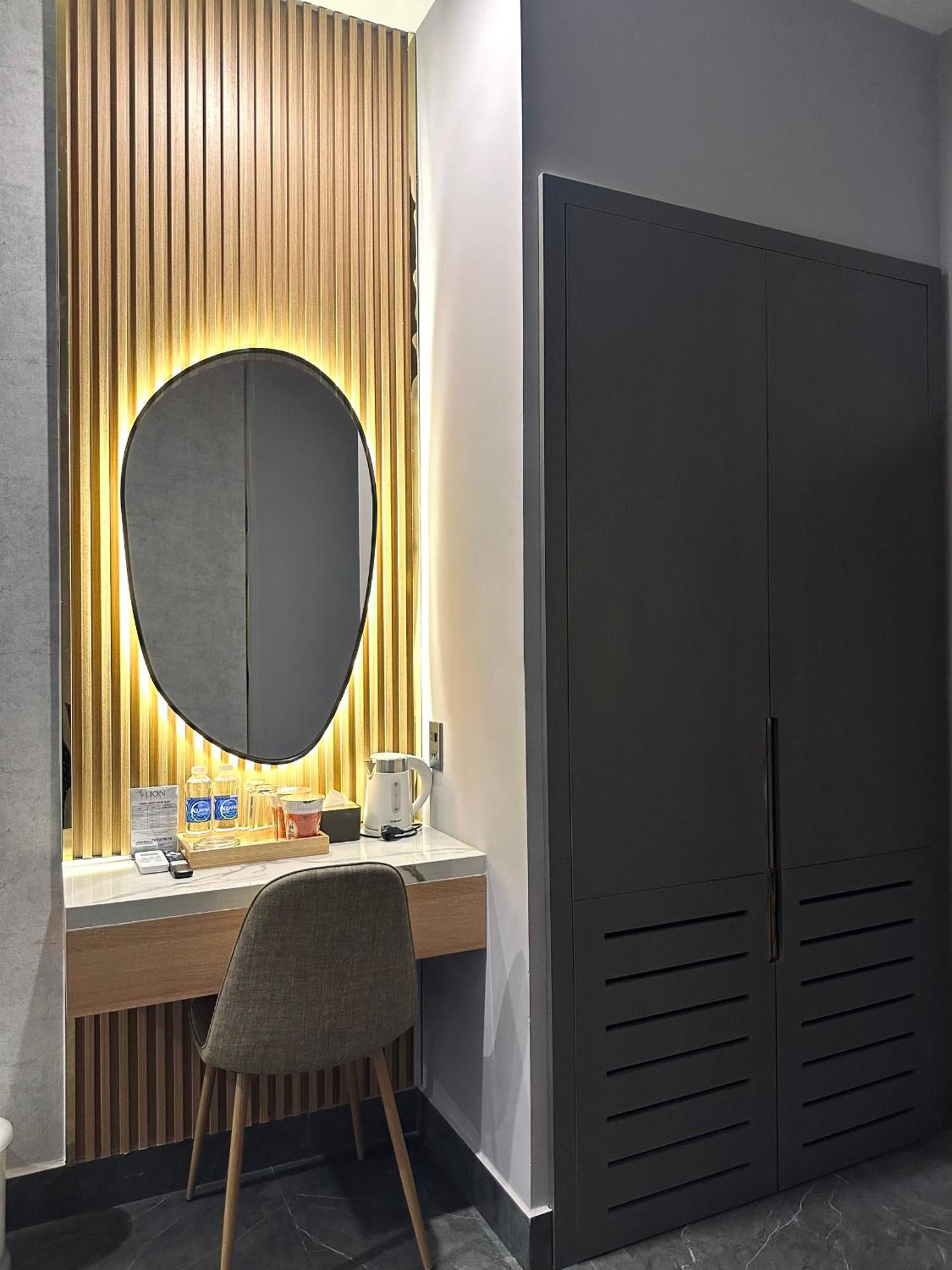 Lion 9 Hotel Кантхо Экстерьер фото